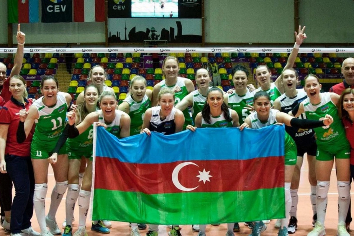 Сборная Азербайджана в шаге от финального этапа