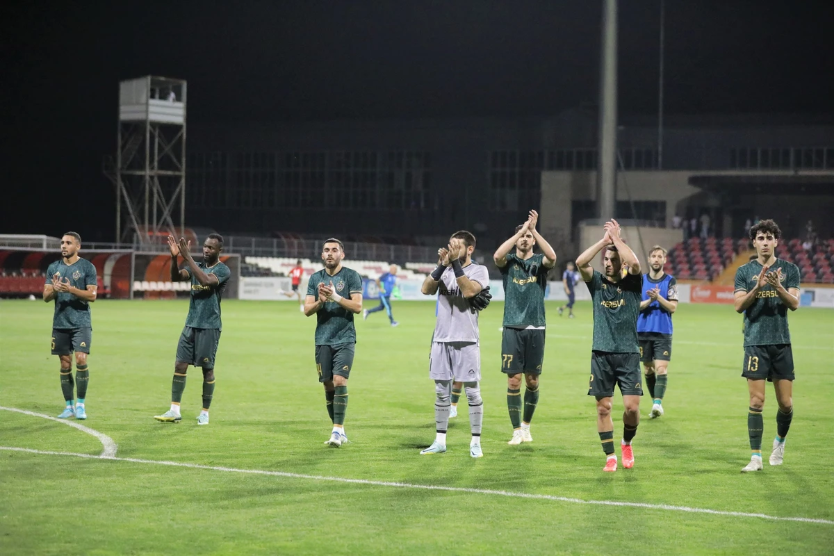 “Qarabağ”la “Neftçi” Avropada gerilədi