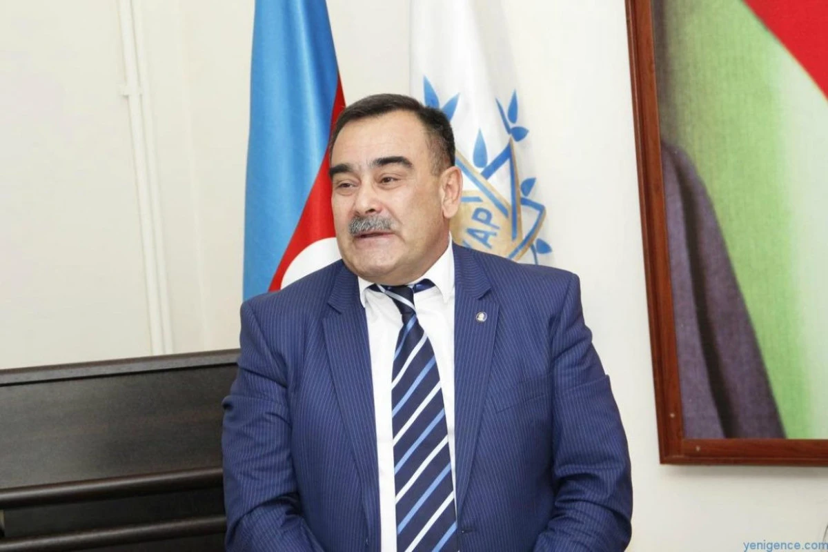 В Азербайджане ректора освободили от занимаемой должности