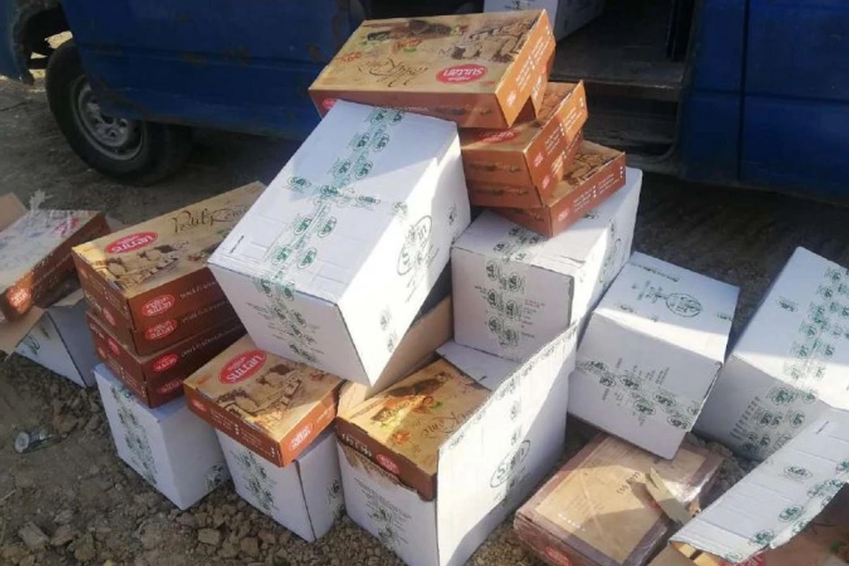 18 ton yararsız qənnadı məmulatları məhv edildi