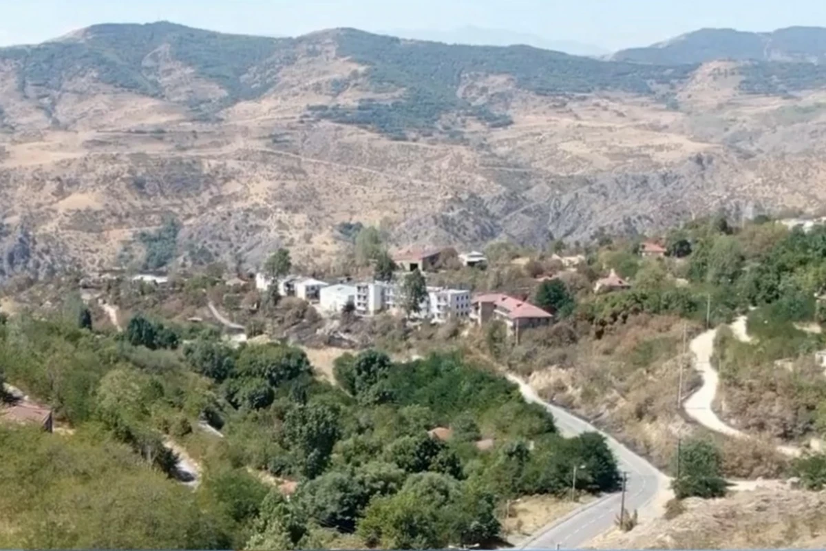 Laçında qızıl diş axtarışı: Ermənilərdən vandal zehniyyətin daha bir nümunəsi - VİDEO