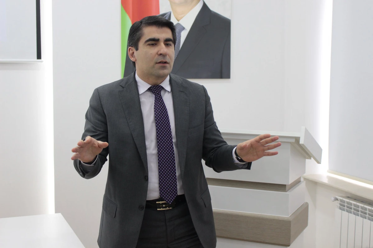 Nazirin müşaviri: Könül istəyər ki, təhsil haqqı daha ucuz olsun