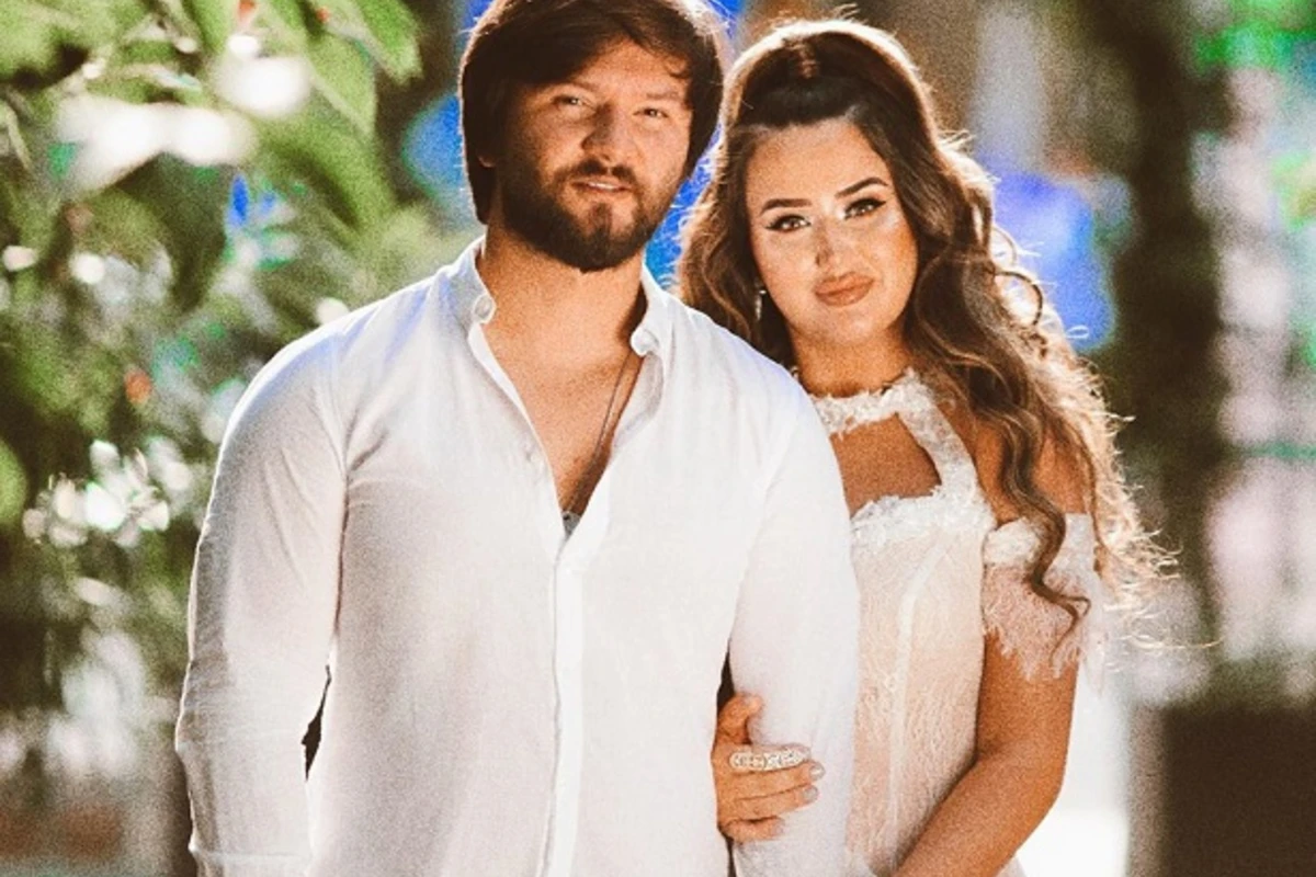 Anasına ağır sözlər yazan Ayselə keçmiş həyat yoldaşından REAKSİYA - FOTO