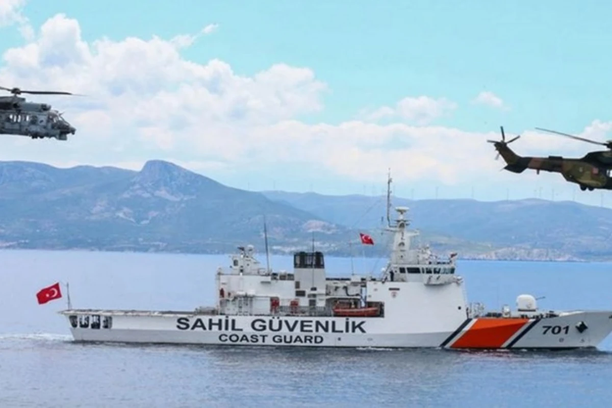 Yunanıstan azərbaycanlıların olduğu gəmiyə atəş açıb