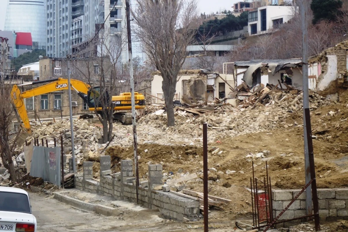 Bakının bu rayonunda 19 bina söküləcək - ARTIQ RƏSMİ RƏY VERİLİB Bakının bu rayonunda 19 bina söküləcək - ARTIQ RƏSMİ RƏY VERİLİB