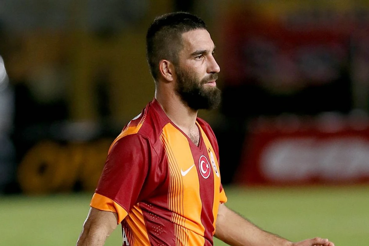 Arda Turan 35 yaşında karyerasını bitirdi - VİDEO
