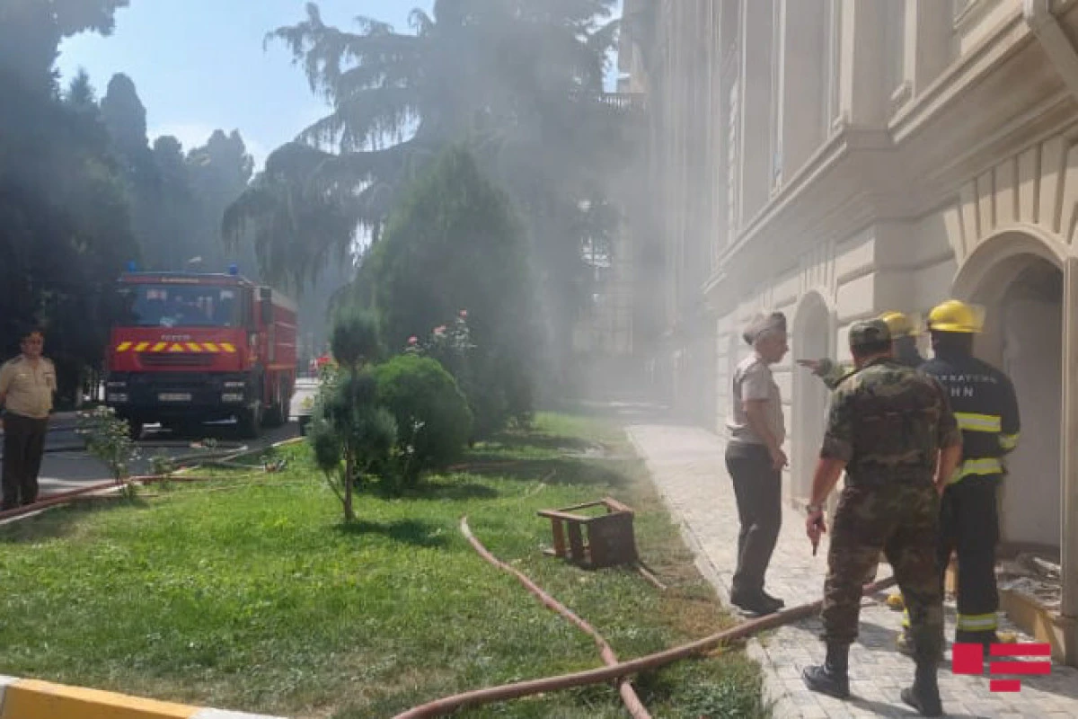 Azərbaycan Dövlət Aqrar Universitetinin kitabxanasında yanğın söndürülüb - FOTO - YENİLƏNİB