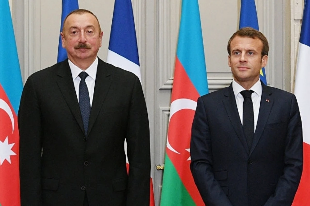 Emmanuel Makron Prezident İlham Əliyevə zəng edib