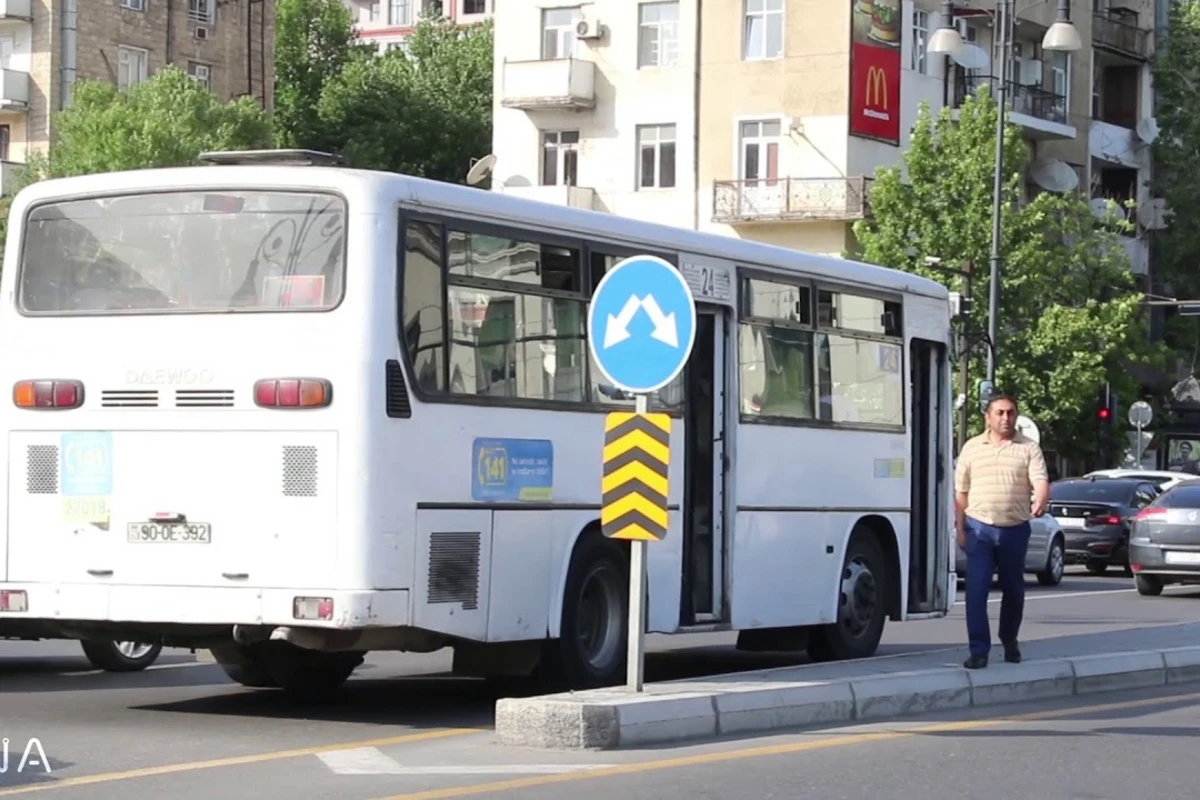 Bakıda 148 avtobusun hərəkət intervalında gecikmələr var