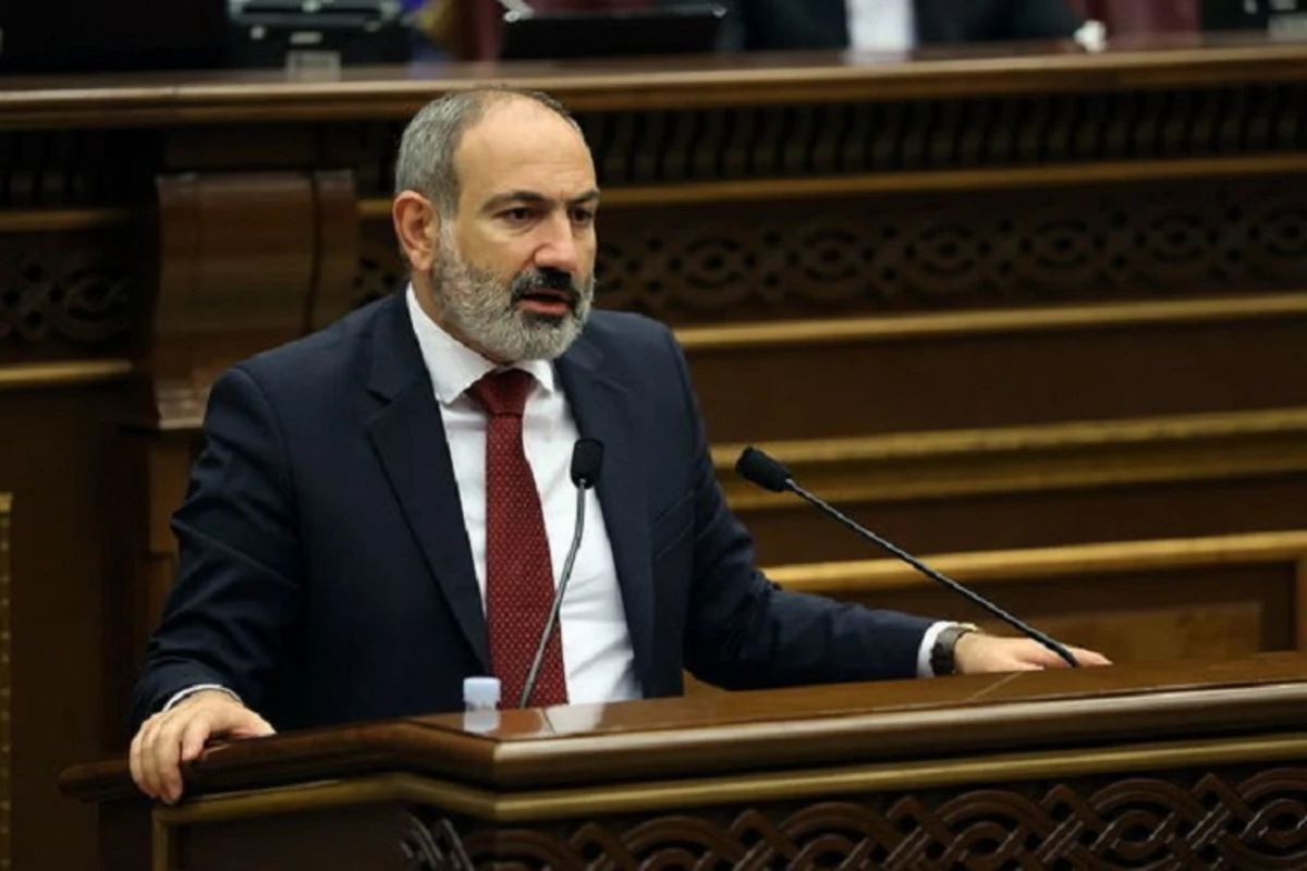 Paşinyan: “Bir kağıza imza atmaq istəyirik ki, bunun nəticəsində çoxları bizi söyəcək, “satqın” adlandıracaq”
