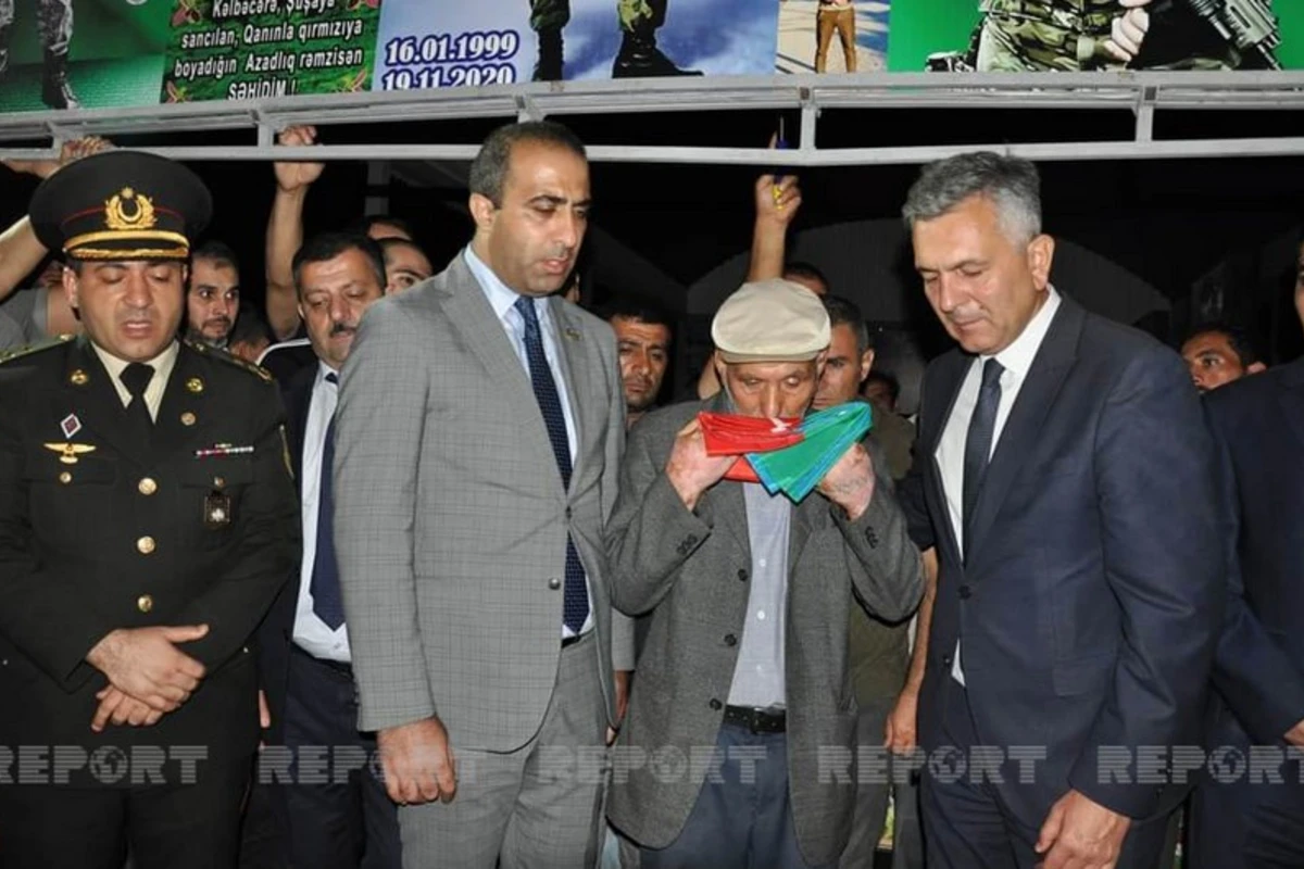 Şəhid gizir Məhəmməd Məmmədov Biləsuvarda torpağa tapşırılıb - FOTO