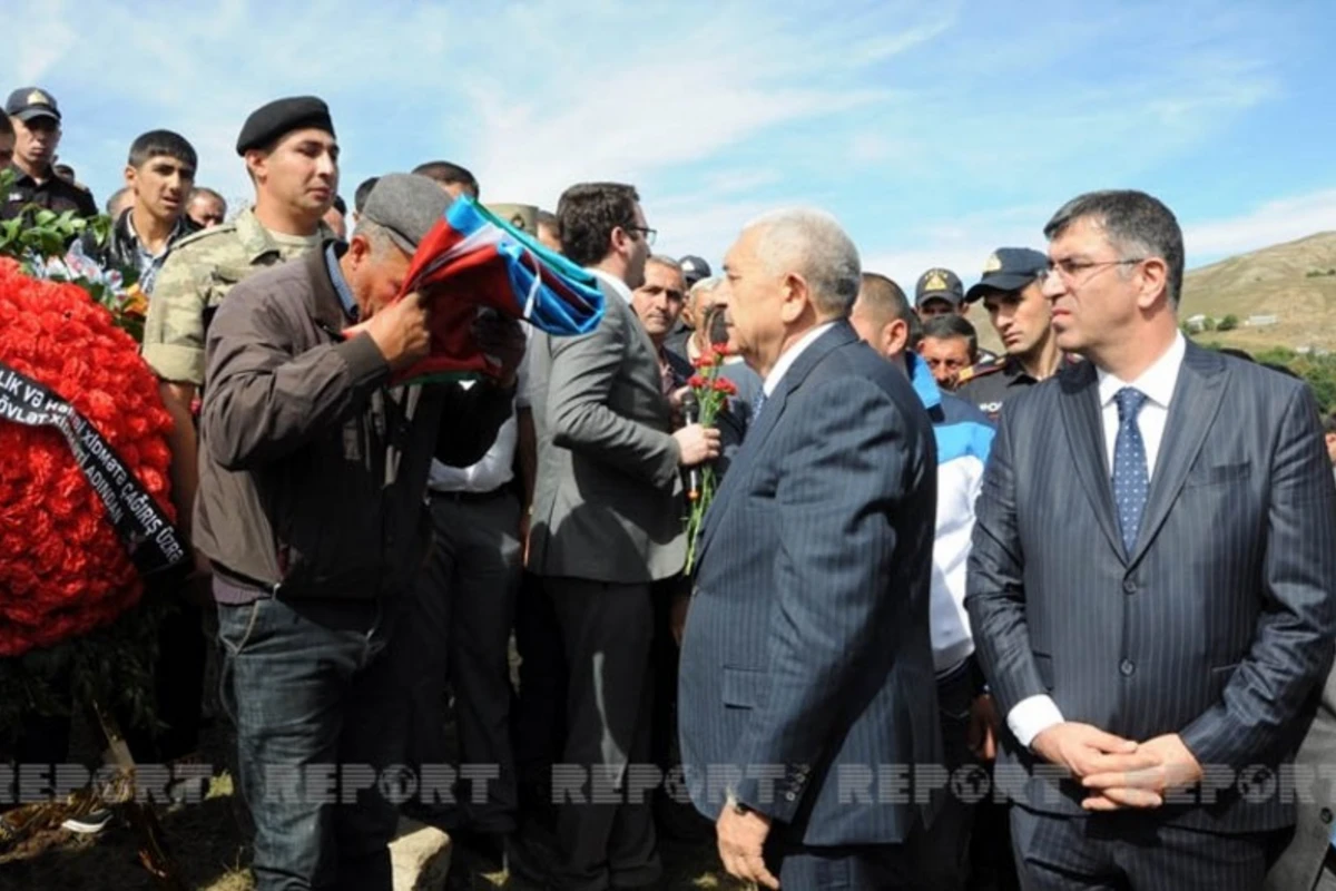 Şəhid Səddam Hüseynov Tovuzda torpağa tapşırılıb - FOTO