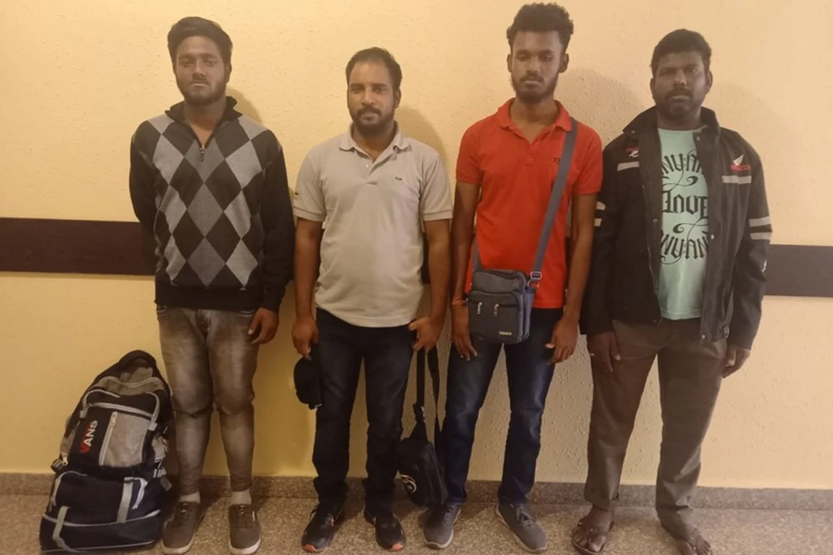 Azərbaycandan İrana qanunsuz keçmək istəyən Şri-Lanka vətəndaşları saxlanılıb Azərbaycandan İrana qanunsuz keçmək istəyən Şri-Lanka vətəndaşları saxlanılıb