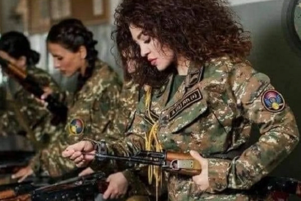 Ermənistanın məhv edilən QADIN HƏRBÇİLƏRİ - SİYAHI/FOTO Ermənistanın məhv edilən QADIN HƏRBÇİLƏRİ - SİYAHI/FOTO