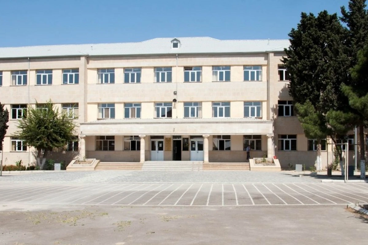 Sabah Bakıda sökülərək yenidən tikilən məktəbin açılışı keçiriləcək