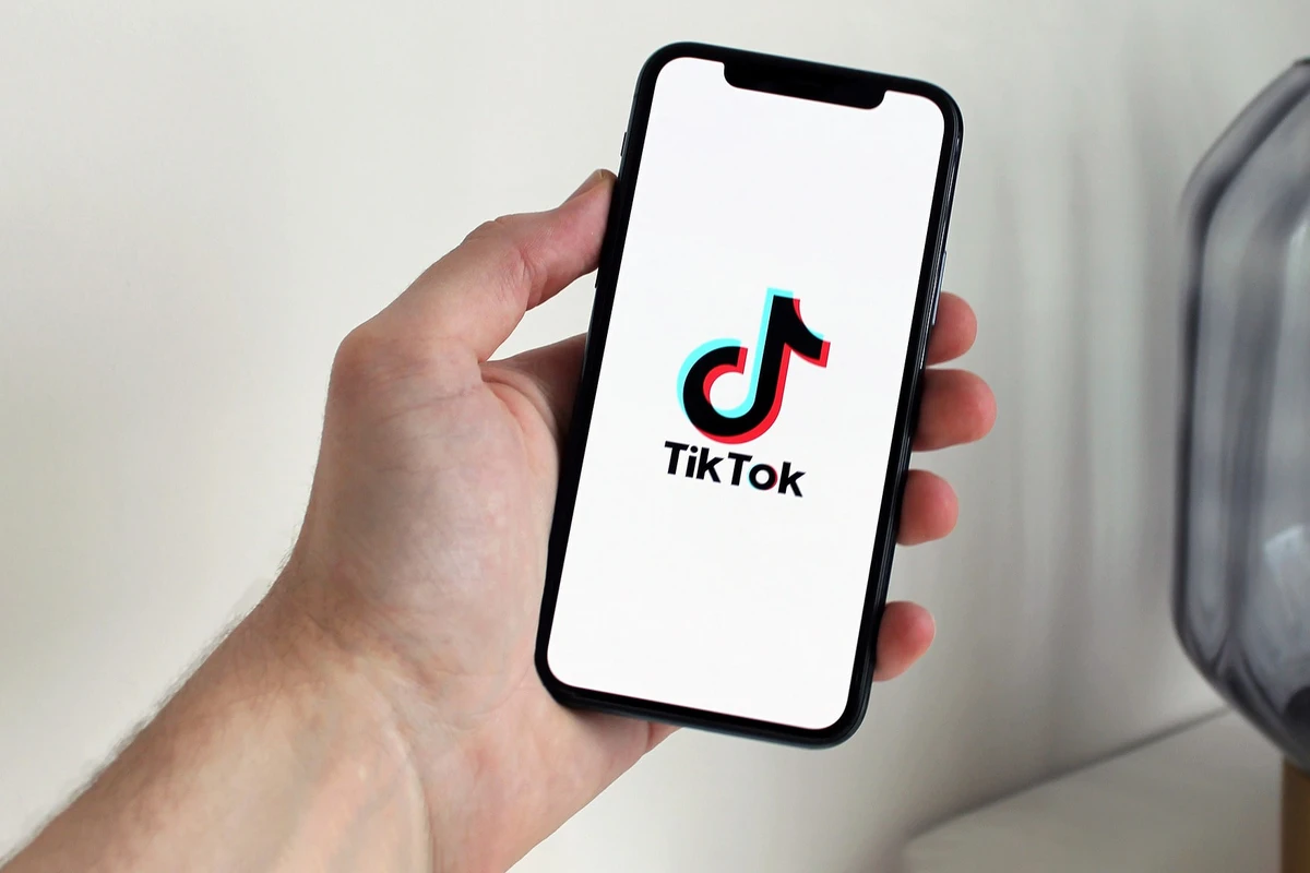 TikTok Azərbaycanda niyə bağlanıb? - RƏSMİ CAVAB