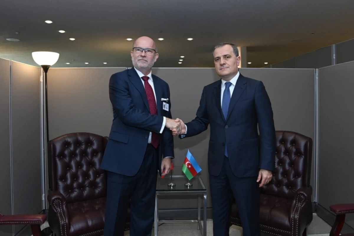 Ceyhun Bayramov Rastislav Kaçeri Ermənistanın son təxribatları barədə məlumatlandırıb