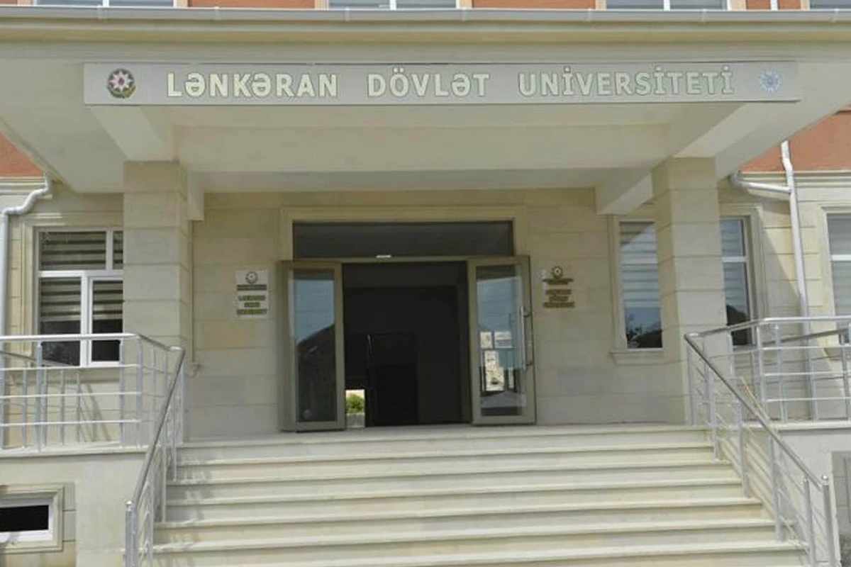 Lənkəranda hicablı tələbələrə qadağa qoyulub? - AÇIQLAMA