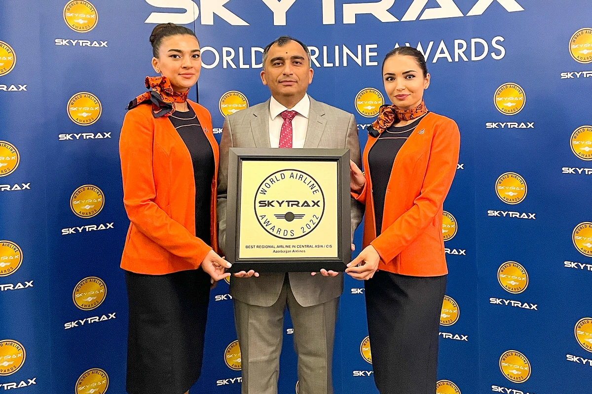 AZAL подтвердил стабильно высокий статус от Skytrax - ФОТО