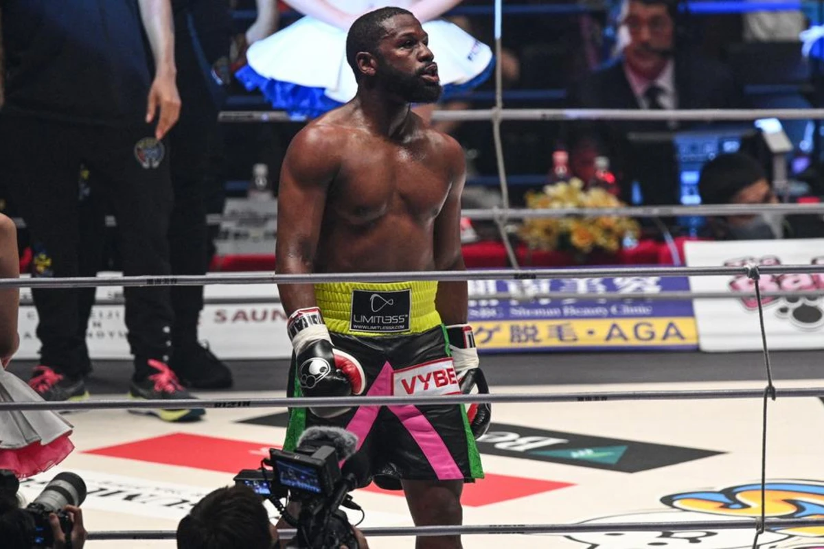 Floyd Meyvezer yaponiyalı MMA döyüşçüsünü nokautla məğlub edib - VİDEO