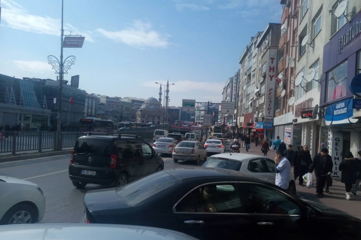 İstanbulda 1-i azərbaycanlı olmaqla 120 qeyri-qanuni miqrant tutulub