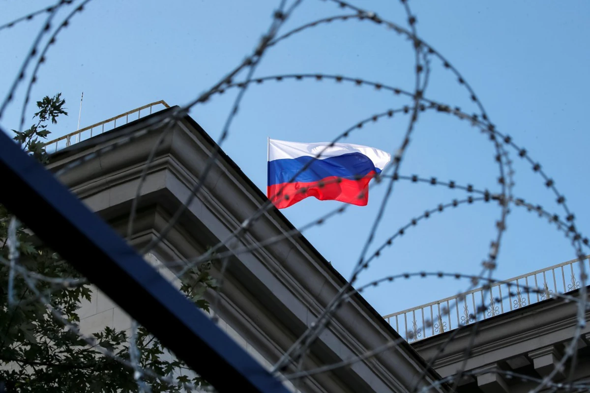 Великобритания ввела новые санкции против России
