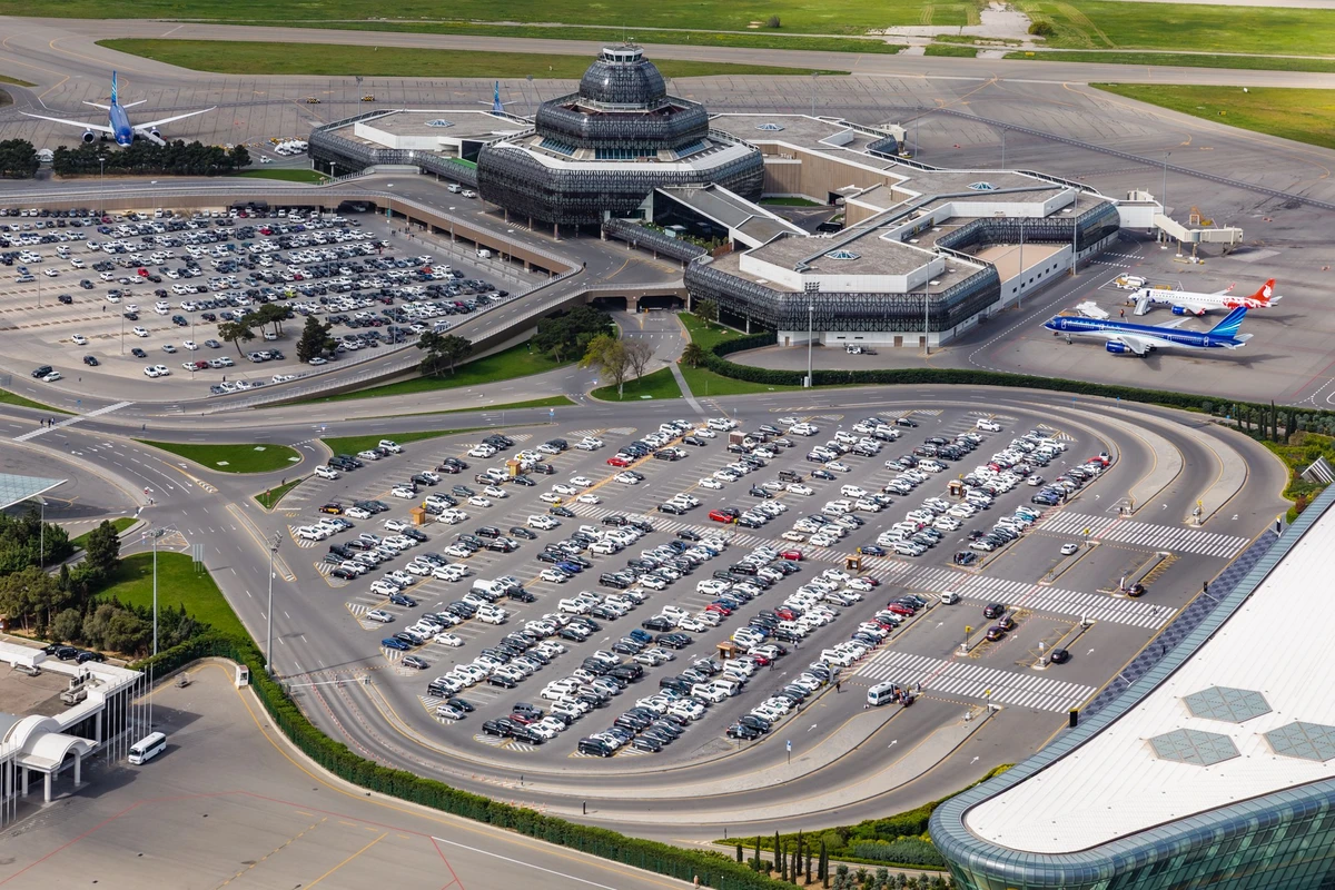 Bakı aeroportunda faciəli şəkildə ölən şəxs vəzifəli şəxsin oğlu imiş