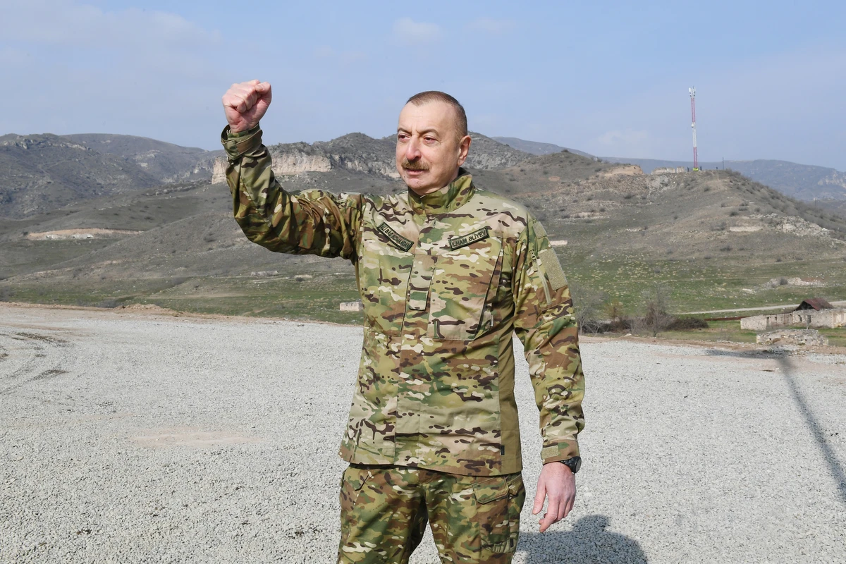 Prezident: “Azərbaycan xalqı yumruq kimi birləşərək düşməni doğma torpaqlarımızdan qovdu”