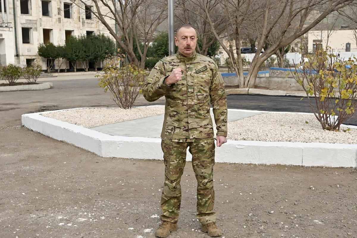 İlham Əliyev: Qoymayacağıq ki, bir daha düşmən başını qaldırsın