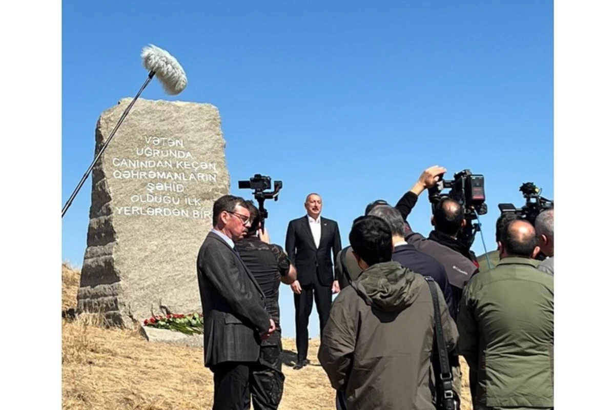 İlham Əliyev Füzulidə şəhidlərimizə həsr olunmuş abidə ilə bağlı DANIŞDI