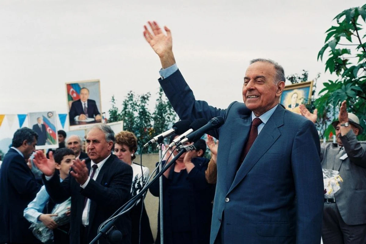 Azərbaycanda 2023-cü il “Heydər Əliyev İli” elan edilib