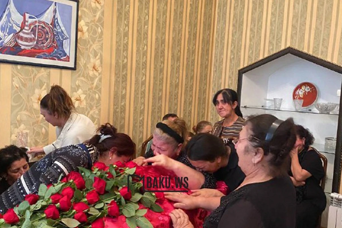 Yaxınları Rəhim Rəhimli ilə vidalaşır - FOTO/VİDEO