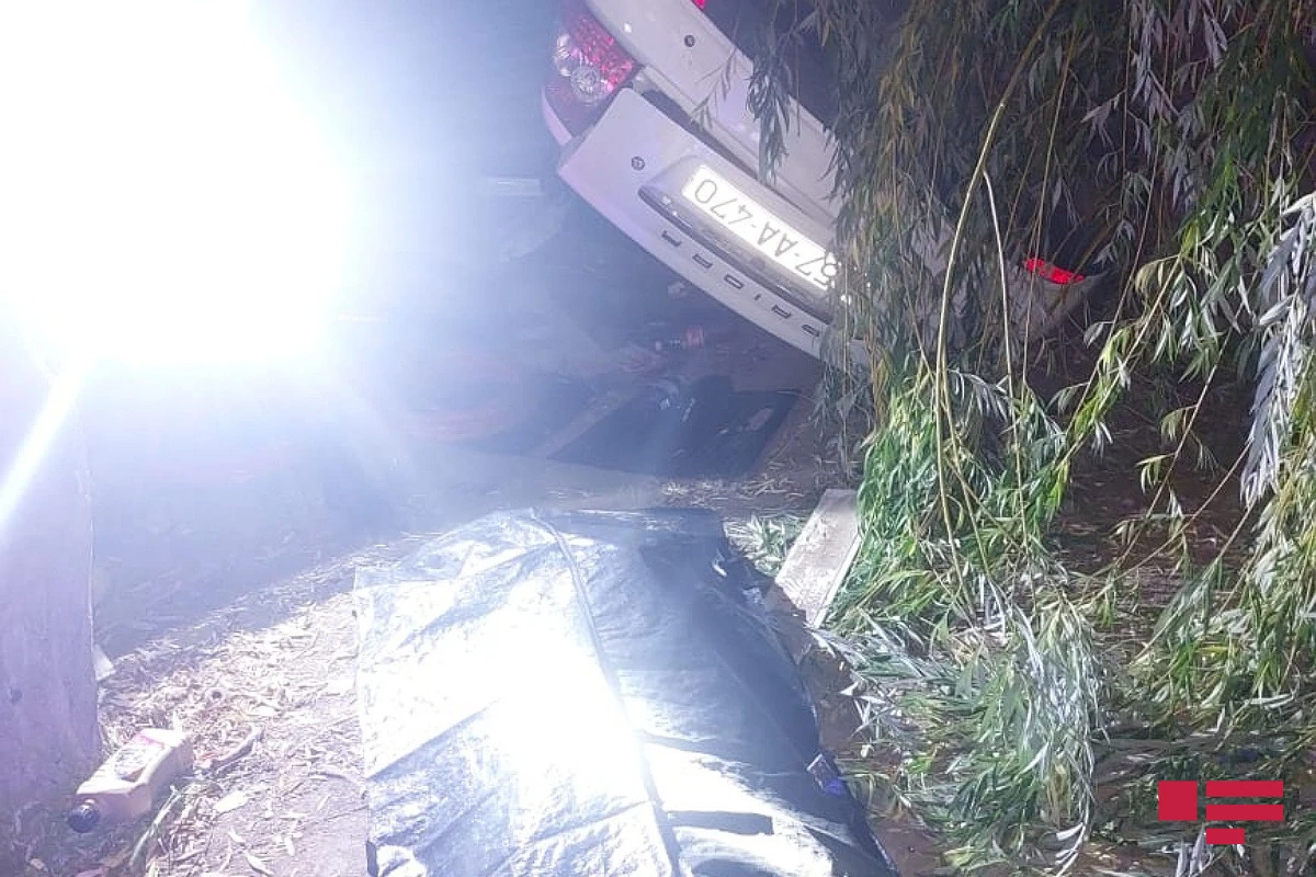 Sabirabadda avtomobil aşıb, 5 nəfər xəsarət alıb Sabirabadda avtomobil aşıb, 5 nəfər xəsarət alıb