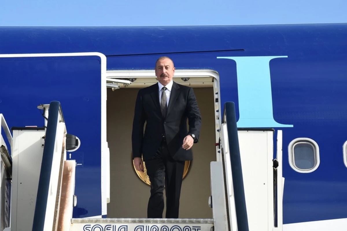 Президент Ильхам Алиев отбыл с официальным визитом в Болгарию - ФОТО