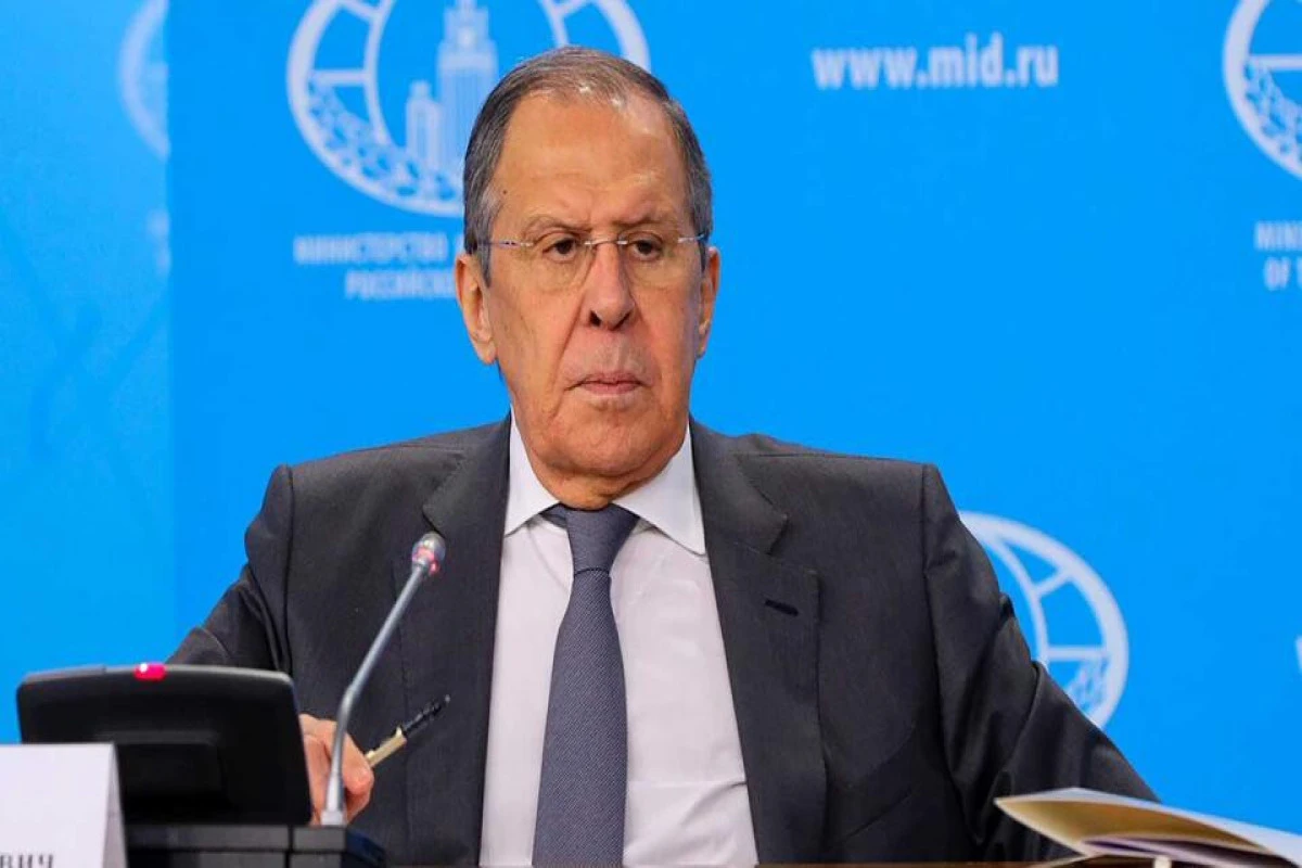 Putin Lavrova xüsusi səlahiyyətlər verib