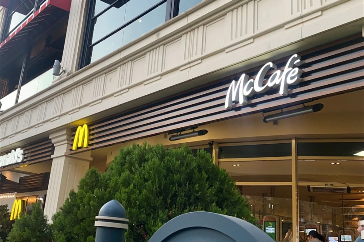 Azərbaycanda “McCafe”nin açılışı olub - FOTO