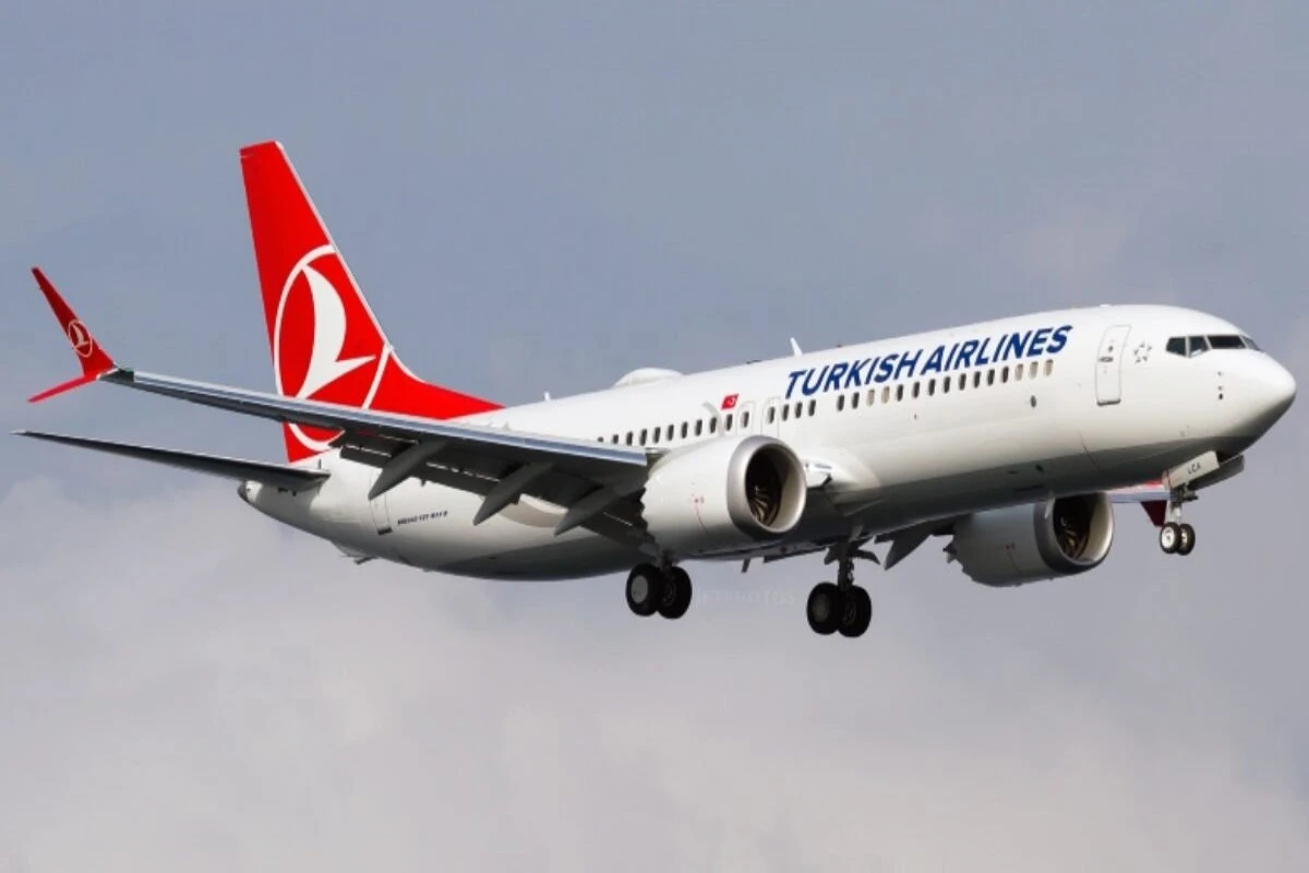 Bakı-İstanbul reysini yerinə yetirən təyyarə geri qayıdıb Bakı-İstanbul reysini yerinə yetirən təyyarə geri qayıdıb