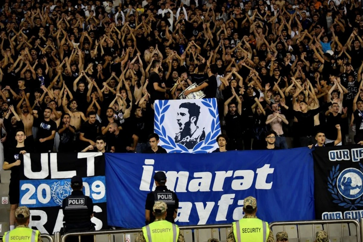 Qarabağ azarkeşləri stadiona mühafizə xidmətinin müşaiyəti ilə gedəcək Qarabağ azarkeşləri stadiona mühafizə xidmətinin müşaiyəti ilə gedəcək