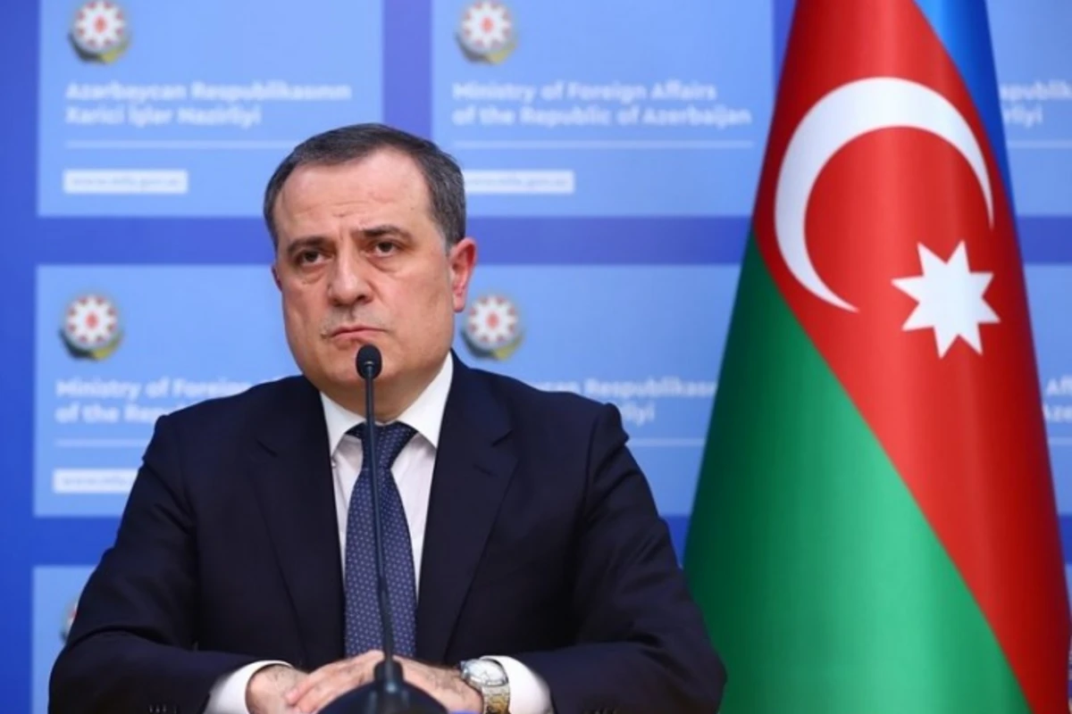 Ceyhun Bayramov: “Ermənistanın Azərbaycan ərazilərində mina yerləşdirməsi pislənilməlidir”