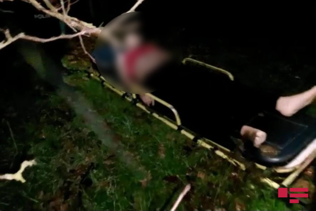 В Баку разбилась насмерть упавшая с восьмого этажа 18-летняя девушка