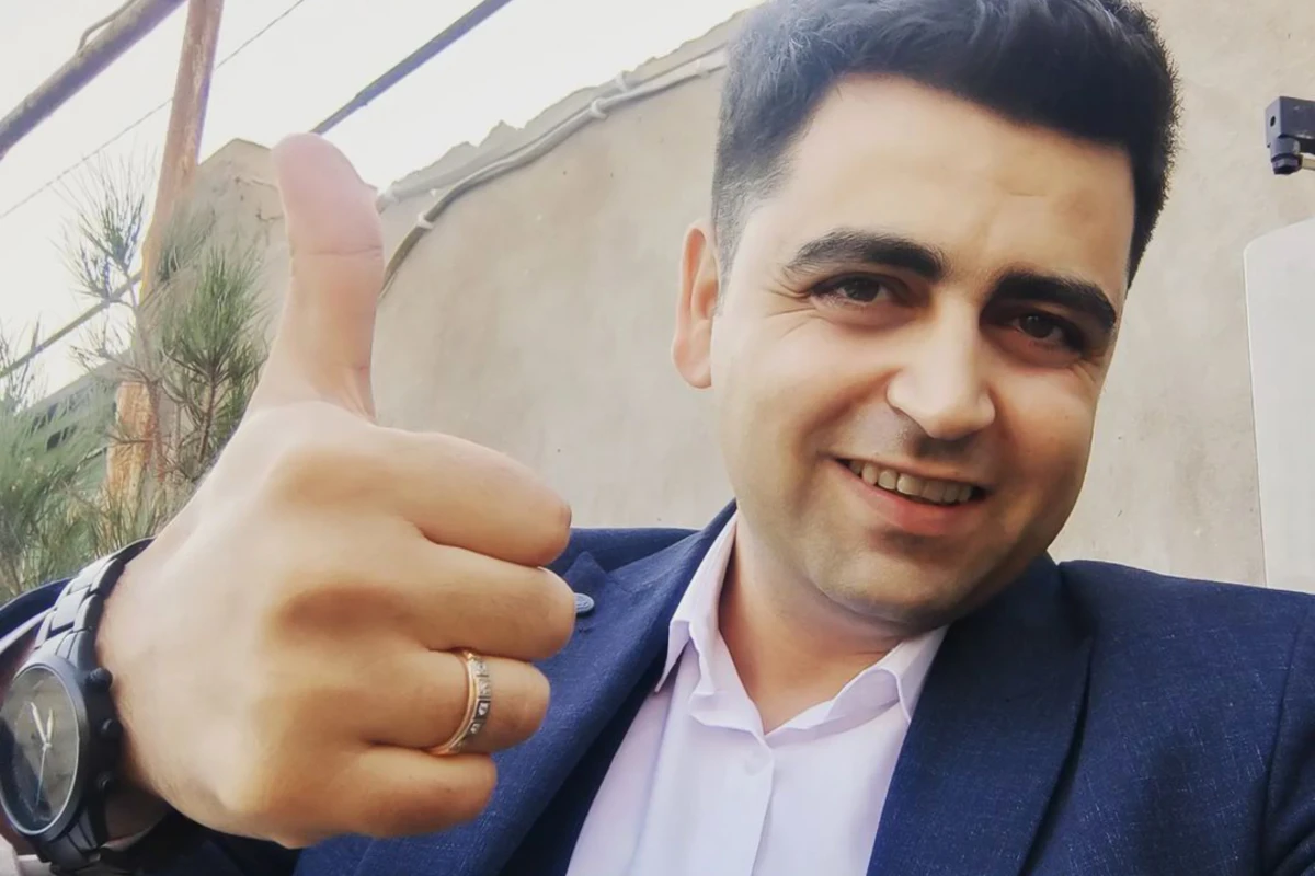 Azərbaycanlı aparıcı nişanlandı - FOTO
