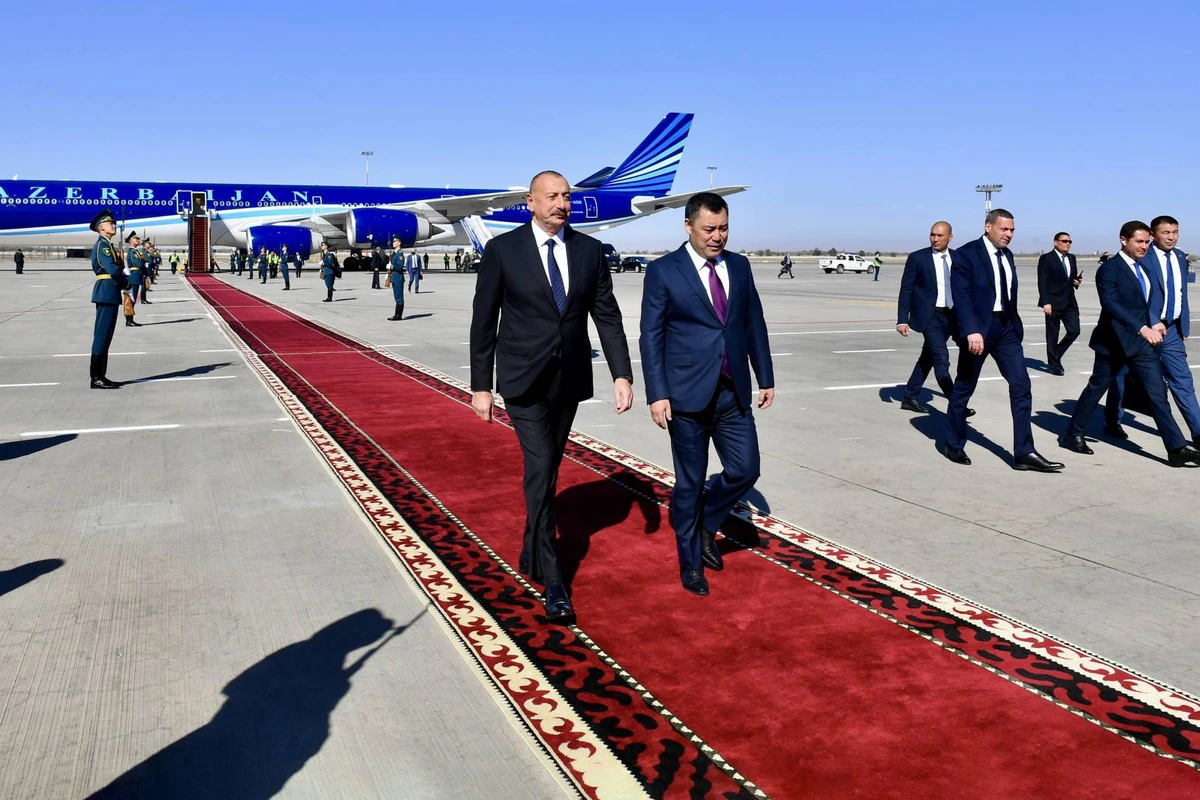 Президент Азербайджана отбыл в Кыргызстан с государственным визитом - ОБНОВЛЕНО + ФОТО