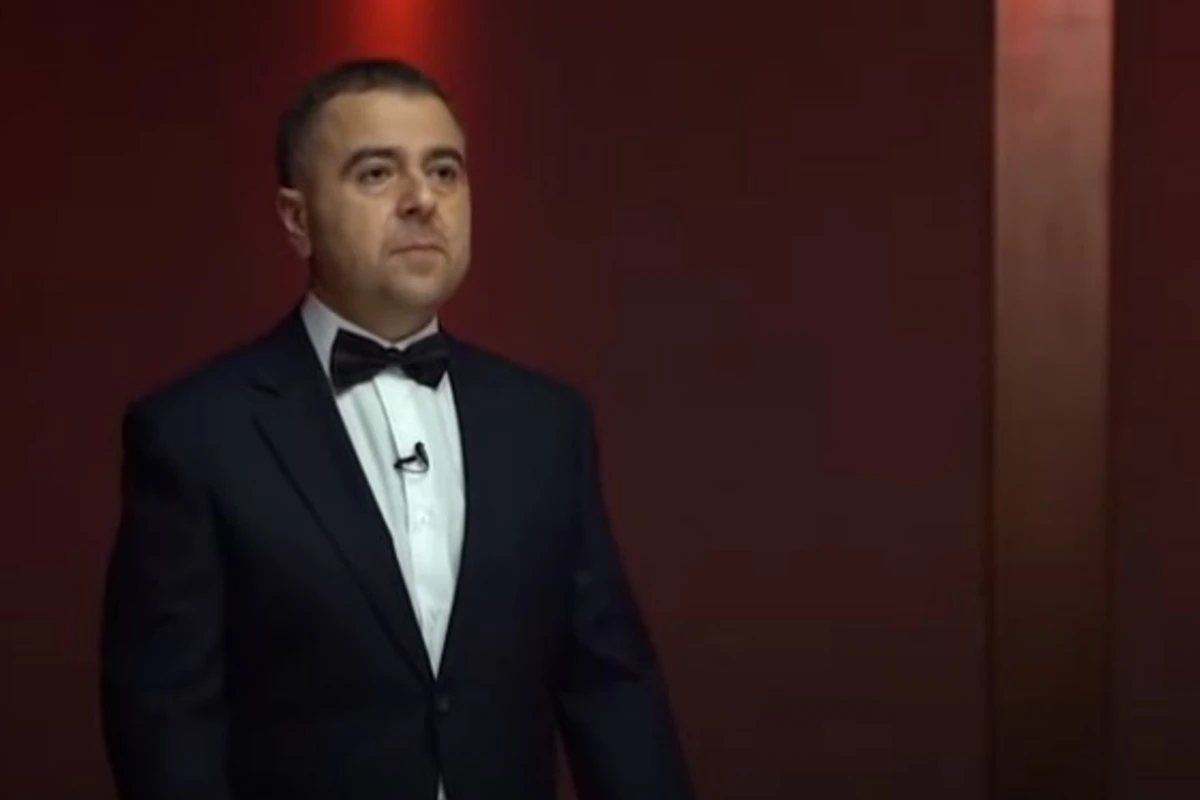 Azərbaycanlı aktyor yarışda 7100 AZN QAZANDI - VİDEO Azərbaycanlı aktyor yarışda 7100 AZN QAZANDI - VİDEO