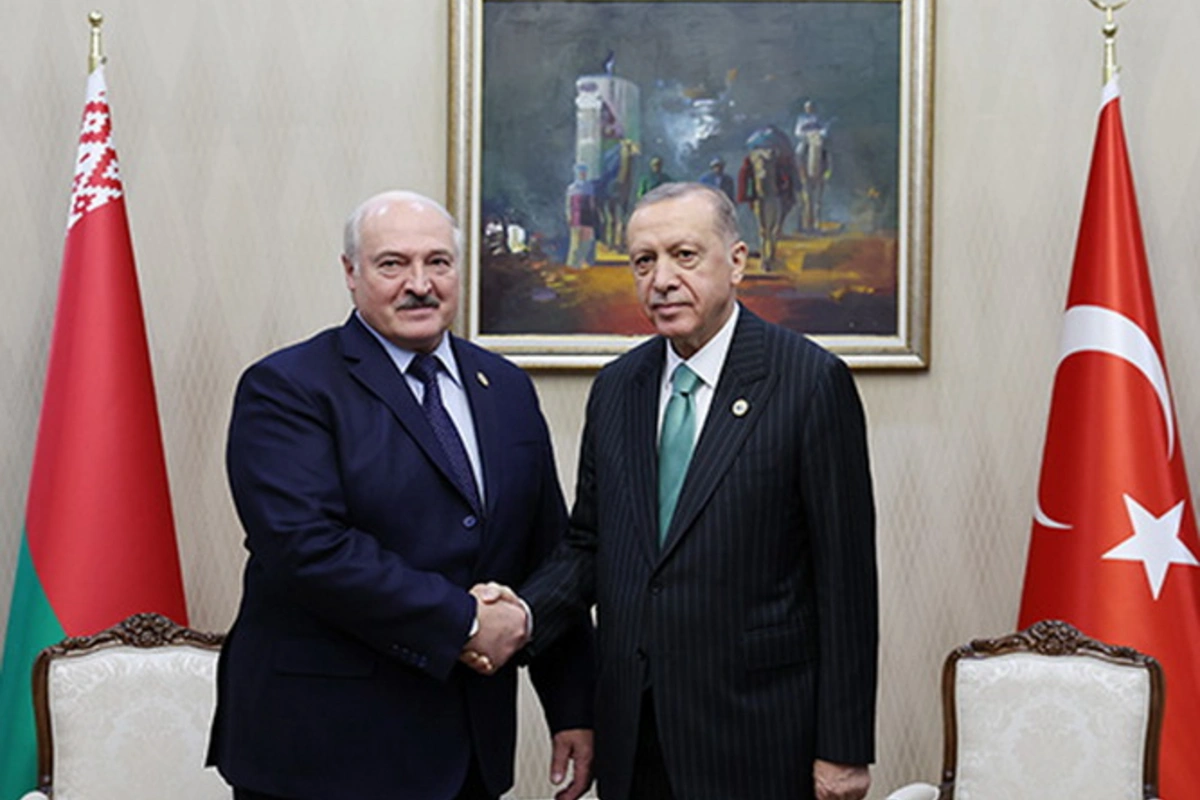 Türkiyə və Belarus Prezidentləri görüşüb Türkiyə və Belarus Prezidentləri görüşüb