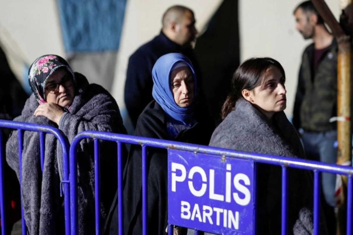 Ceyhun Bayramov Türkiyəyə başsağlığı verib - FOTO