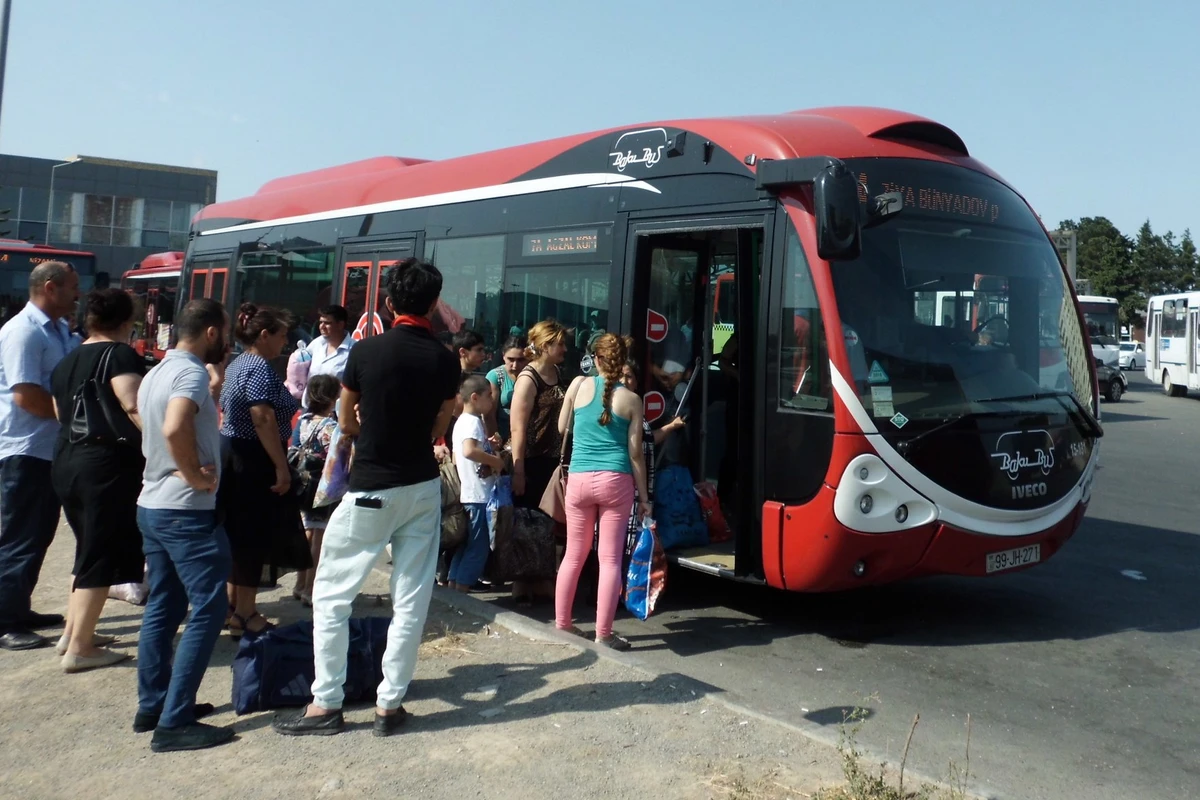 Azərbaycanda sərnişindaşıma 39% artıb