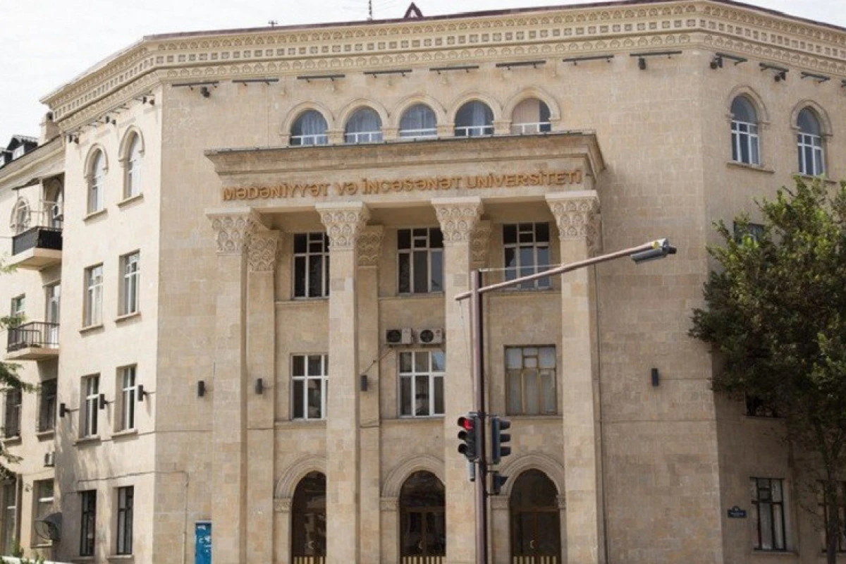ADMİU-da tələbə bileti üçün tələbələrdən 10 manat istənilir? - İDDİA - FOTO