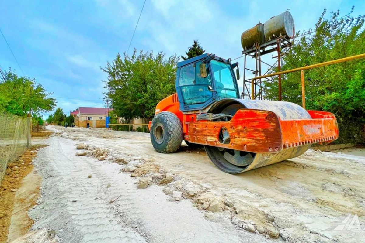 Bakının Cəfər Cabbarlı küçəsi təmir edilir - FOTO/VİDEO