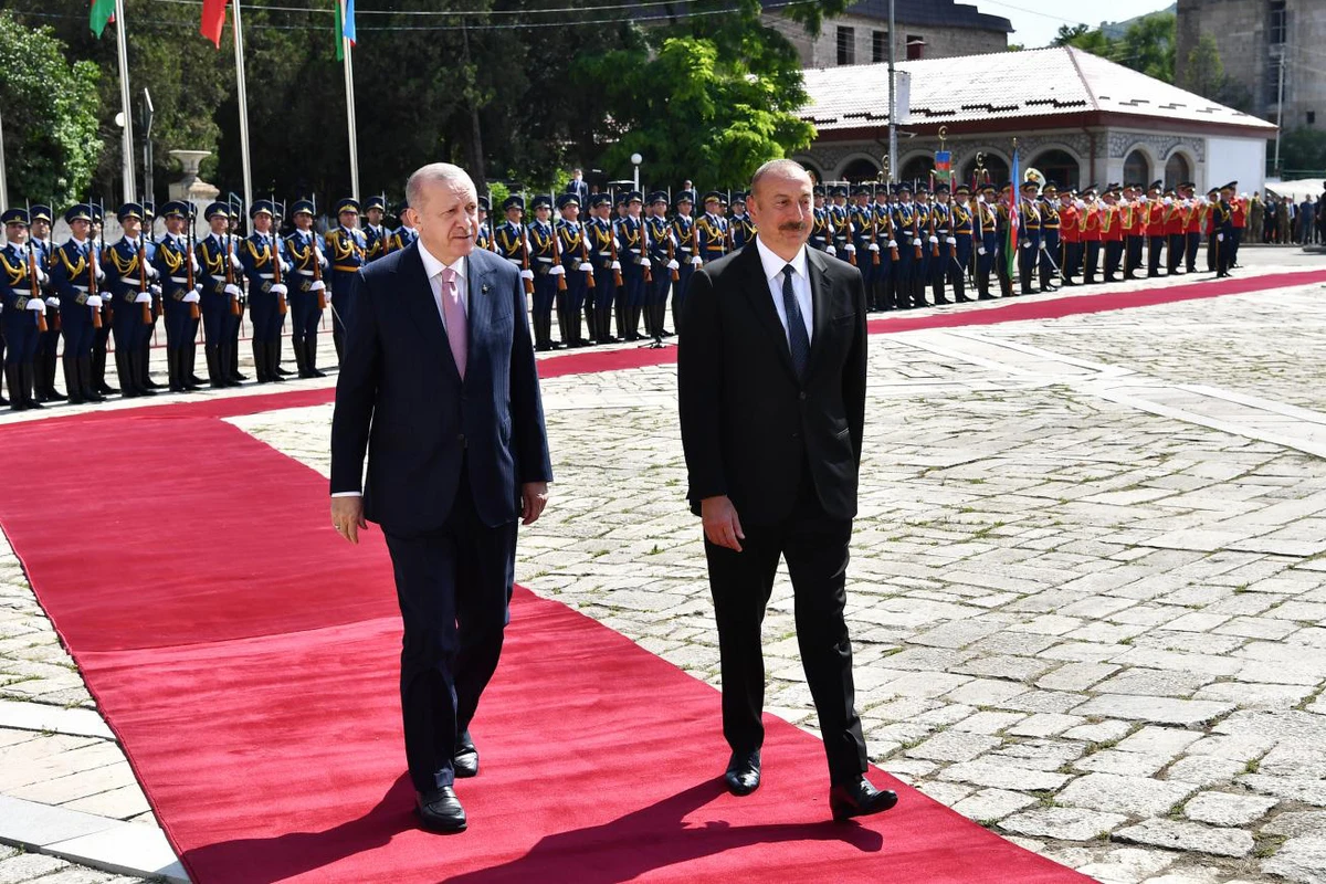 Cəbrayılda Rəcəb Tayyib Ərdoğanın rəsmi qarşılanma mərasimi keçirilib - VİDEO - YENİLƏNİB Cəbrayılda Rəcəb Tayyib Ərdoğanın rəsmi qarşılanma mərasimi keçirilib - VİDEO - YENİLƏNİB