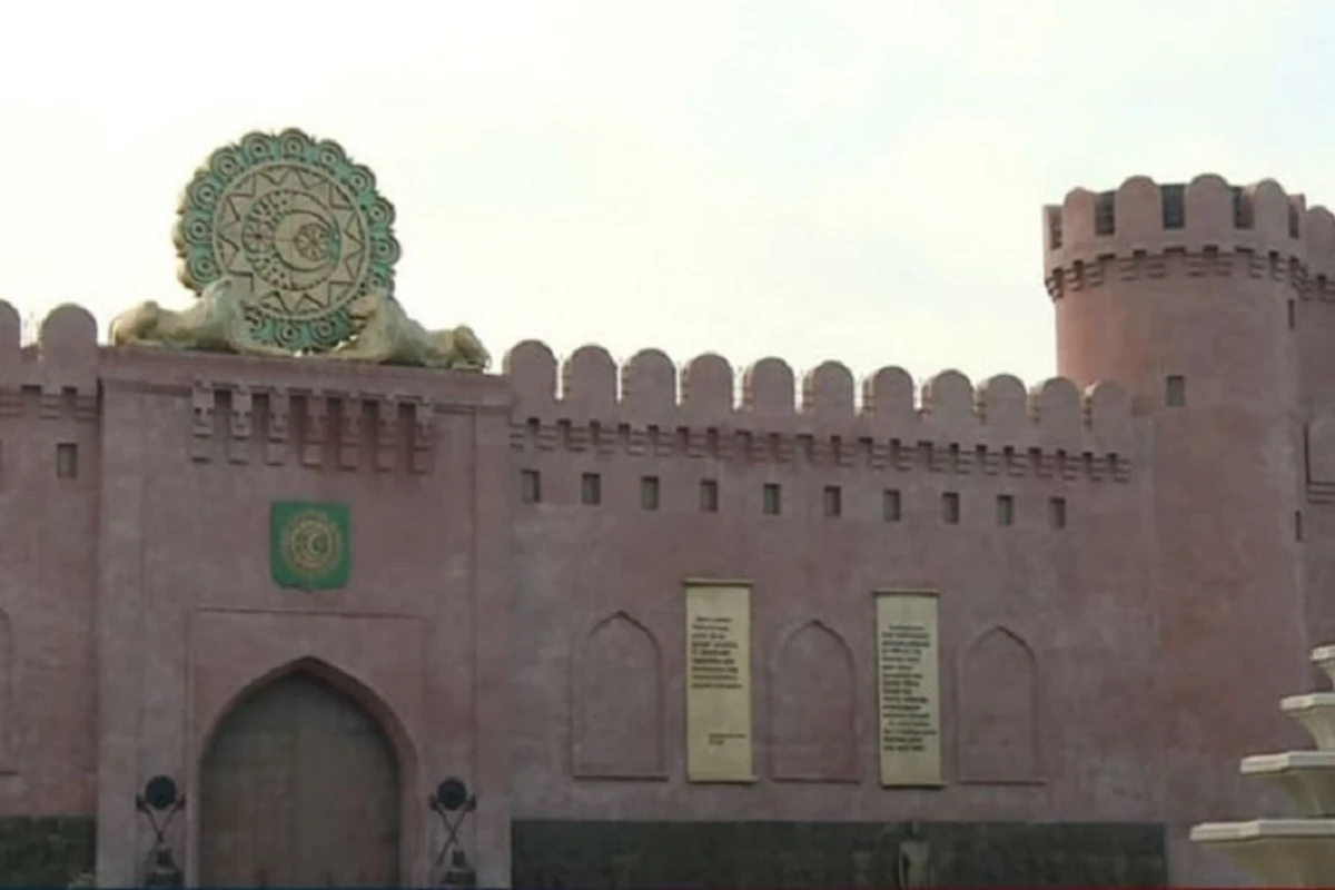 Gəncənin rəmzinə çevrilən qədim gerbin tarixçəsi - VİDEO